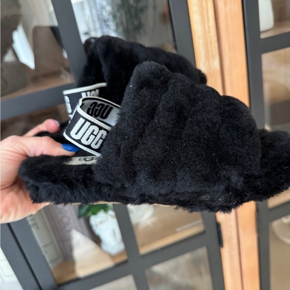 UGG girls Fluff Yeah Slippers slide on sandals faux fur kids fuzzy cozy house - Picture 7 of 13